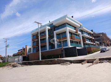 Apartamento · 162m² · 2 Quartos · 1 Vaga · APARTAMENTO - 2 QUARTOS - 1 VAGA - PE NA AREIA - PRAIA DA CAL