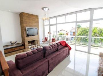 Casa · 300m² · 3 Quartos · 4 Vagas · Casa para Venda - 300m², 3 dormitórios, sendo 1 suites, 4 vagas - Teresópolis