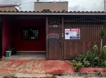 Casa · 105m² · 3 Quartos · 2 Vagas · Vendo Casa 3 Quartos com Suíte em Samambaia Norte QR 401
