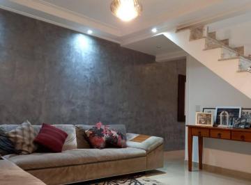 Casa · 268m² · 3 Quartos · 2 Vagas · SOBRADO KM.18 - OSASCO - 03 QUARTOS (01SUÍTE) - 02 VAGAS - 2