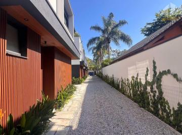 Casa · 179m² · 4 Quartos · 2 Vagas · Lançamento Exclusivo no Sahy Condomínio Fechado a 100m da praia