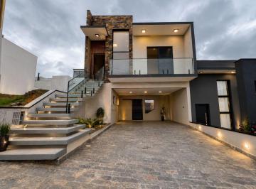 Casa · 135m² · 3 Quartos · 4 Vagas · Residencial Horto Florestal Villagio - Casa à venda no bairro Residencial Horto Florestal Villagio -