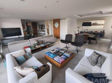 Apartamento · 210m² · 3 Quartos · 3 Vagas · Apartamento com 300 m², 1 quarto sendo 3 suítes à venda no bairro Higienópolis. ! Este amplo apartam