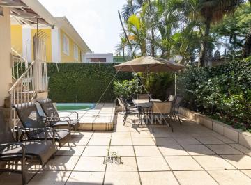 Casa · 350m² · 4 Quartos · 3 Vagas · Casa à Venda no Pacaembu 4 Quartos 1 Suíte 3 Vagas 350m² de Área Construída