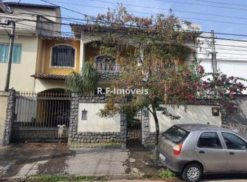 Casa · 319m² · 4 Quartos · 2 Vagas · Casa em Condomínio - / Residencial / Vila Valqueire