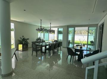 2ruxos2otm4mju2ytgzntk0_md · Casa mobiliada Alphaville Fortaleza - R$ 25.000,00 (incluso IPTU e condomínio)