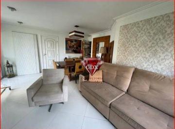 fc32a9923f117e46c161dc772df650388a160b25 · Apartamento no Real Parque