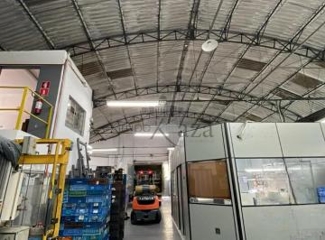Comercial · 800m² · Galpão - Chácara Santo Antônio - 800m²