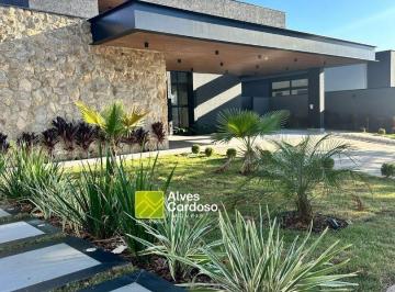 4edcad09c3fdb4cd0aa6d3c9d5672f12f61de48d · LINDA CASA TÉRREA NO RESIDENCIAL SAINT PATRICK