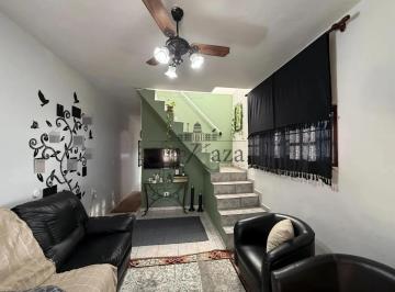 Casa · 130m² · 3 Quartos · 2 Vagas · Oportunidade - Casa sobrado - Vila Zezé - Jacareí - 3 Dormitórios - 160m².