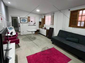 Casa · 285m² · 2 Quartos · Sobrado área construída com 285 metros, sendo parte de baixo com 125 metros, parte superior com 160 