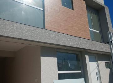 Casa · 83m² · 3 Quartos · 1 Vaga · Sobrado Novo no Alto Boqueirão - 3 Quartos - R$579 mil