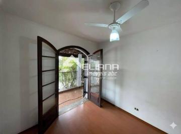 Casa · 178m² · 3 Quartos · 1 Vaga · Venda sobrado Bairro Cerâmica - 3 quartos