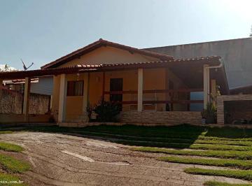 20230126165042955.jpg · 2 Dorms | 6 Vagas | 200 m² construída | 450 m² do terreno