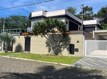 Casa · 265m² · 4 Quartos · 3 Vagas · Casa com 4 quartos à venda em Boracéia - SP