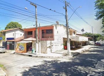 Comercial · 200m² · 3 Quartos · 1 Vaga · Ponto Comercial de Esquina à Venda na Av. Jatiuca