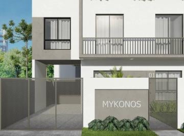 Casa · 100m² · 3 Quartos · 1 Vaga · Casas à venda no Xaxim, Curitiba | 3 quartos com 100 m²