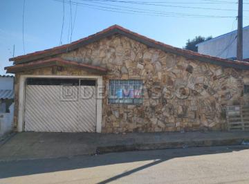Casa de 4 quartos, Ibiúna · Casa com ponto comercial próximo ao centro!