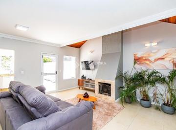 Casa · 156m² · 4 Quartos · Casa em Condomínio fechado com 4 quartos e 2 suítes
