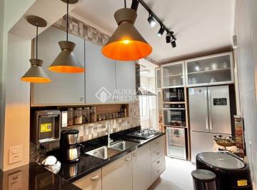 Apartamento · 103m² · 3 Quartos · APARTAMENTO DE 03 QUARTOS TOTALMENTE REFORMADO