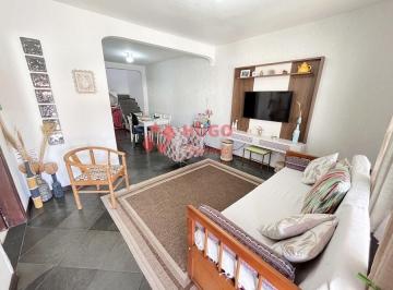 Casa · 184m² · 4 Quartos · 3 Vagas · 4 dormitórios, 1 suíte !