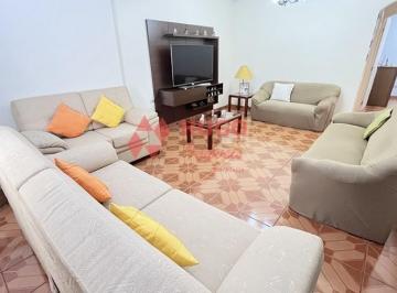 Casa · 140m² · 3 Quartos · 2 Vagas · 3 dormitórios, 2 banheiros no Vista Verde