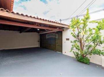 Casa · 154m² · 3 Quartos · 2 Vagas · Casa térrea no Residencial Flórida com 3 quartos, 1 suíte