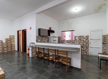 DSC_20260614_185736_000.jpeg · Confortável casa para venda em Centro com 3 quartos, sendo 2 suítes, 659m² - theremaxcollection#BG0V