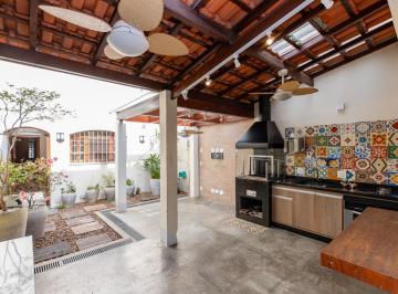 PHOTO_20260615_105730_000.jpeg · Versátil casa para venda em Jardim Aeroporto com 2 quartos, sendo 2 suítes, 136m² - theremaxcollecti
