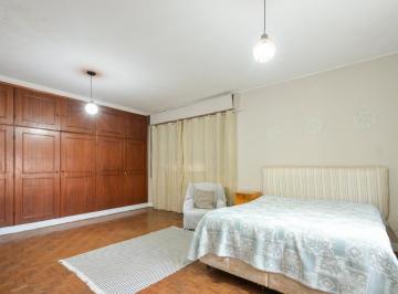 PIC_20260624_092140_000.jpeg · Deslumbrante casa para venda em Jardim da Glória com 4 quartos, sendo 1 suíte, 275m² - theremaxcolle