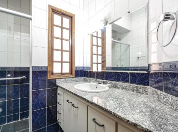 PHOTO_20260604_025740_000.jpeg · Confortável casa para venda em Jardim da Glória com 3 quartos, sendo 1 suíte, 280m² - theremaxcollec