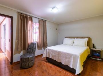 IMG_20260609_105624_000.jpeg · Elegante sobrado para venda em Assunção com 4 quartos, sendo 1 suíte, 201m² - elaineregina#ETL64