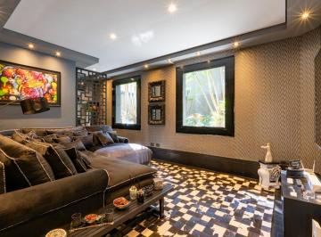 IMG_20260627_091922_000.jpeg · Elegante casa em condomínio para locação com 5 quartos, sendo 5 suítes, 1,200m² - theremaxcollection