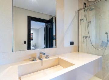 IMG_20260629_181927_000.jpeg · Agradável casa em condomínio para locação com 5 quartos, sendo 5 suítes, 1,200m² - theremaxcollectio