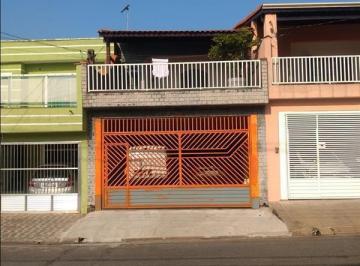 Casa · 247m² · 5 Quartos · 2 Vagas · Casa para Venda por R$650.000,00 com 247m², 2 vagas e 5 dormitórios - Parque marajoara, Santo andré