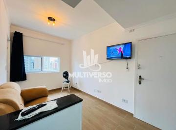 Apartamento · 35m² · 1 Quarto · 1 Vaga · Kitnet reformado, uma quadra da praia Gonzaga em Santos