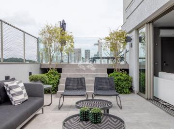 Apartamento · 230m² · 3 Quartos · 3 Vagas · Cobertura 3 suítes mobiliada com piscina no Centro de Balneário Camboriú