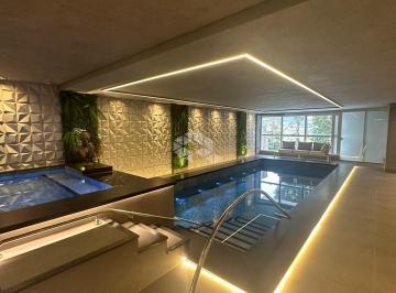 Apartamento · 211m² · 3 Quartos · 2 Vagas · Apartamento duplex com 3 suítes e 2 vagas em Itapema, Meia Praia pronto