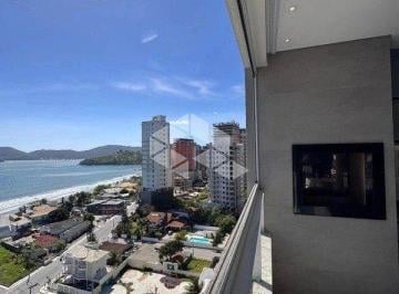 Apartamento · 85m² · 2 Quartos · 2 Vagas · Apartamento com 2 suítes e 3 vagas de garagem em Porto Belo, 100m do mar