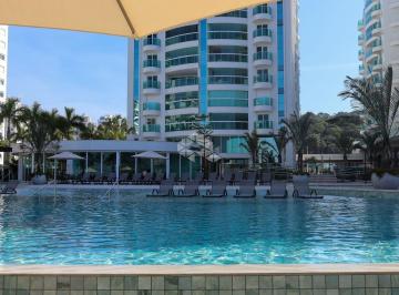 Apartamento · 257m² · 3 Quartos · 3 Vagas · Apartamento diferenciado com 3 quartos sendo suítes e 3 vagas na Praia Brava em Itajaí
