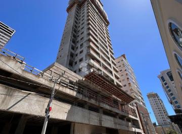 Apartamento · 115m² · 3 Quartos · 2 Vagas · Apartamento com 3 suítes e 2 vagas em Itapema, próximo ao mar