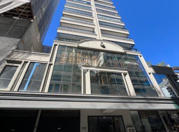 Apartamento · 124m² · 3 Quartos · 2 Vagas · Apartamento com 3 suítes e 2 vagas de garagem em Itapema pronto