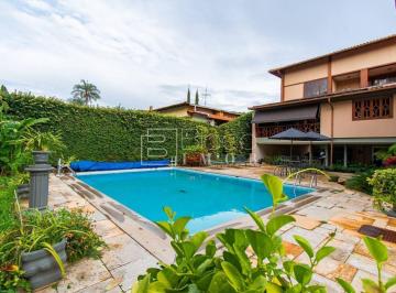 Casa · 1037m² · 4 Quartos · 2 Vagas · Casa Sobrado Shis Qi 5 Lago Sul 4 Quartos Suíte Sendo 2 Semi Suítes 1 Master com Varanda Escritório