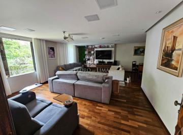 Casa · 380m² · 3 Quartos · 6 Vagas · Sobrado no Parque da Mooca - Ótima Localização - 6 vagas - Piscina