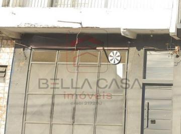 Comercial · 180m² · 4 Vagas · Imóvel com salão comercial e 3 apartamentos ? Excelente oportunidade para moradia ou renda na região