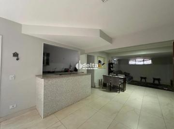 Apartamento · 162m² · 4 Quartos · 2 Vagas · Apartamento com 4 quarto sendo 2 suíte disponível para venda no bairro Santa Mônica em Uberlândia-MG
