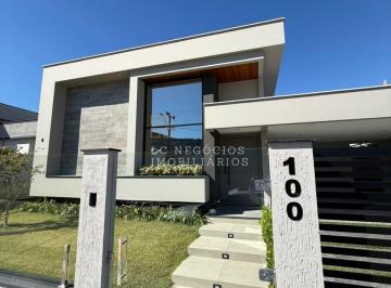 Casa · 160m² · 3 Quartos · 2 Vagas · Casa à venda no bairro São Sebastião - Palhoça/SC