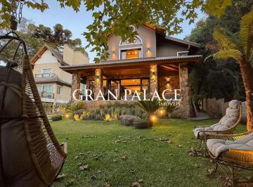 Casa · 282m² · 4 Quartos · 2 Vagas · Casa em Condomínio em Centro, Gramado/RS