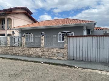 Casa · 130m² · 2 Quartos · 2 Vagas · Excelente Casa com Espaço Gourmet na Ponte do Imaruim em Palhoça/SC!
