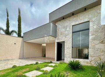 Casa · 168m² · 3 Quartos · 3 Vagas · Residência Exclusiva no Finsocial – 168m², 3 Suítes e Piscina